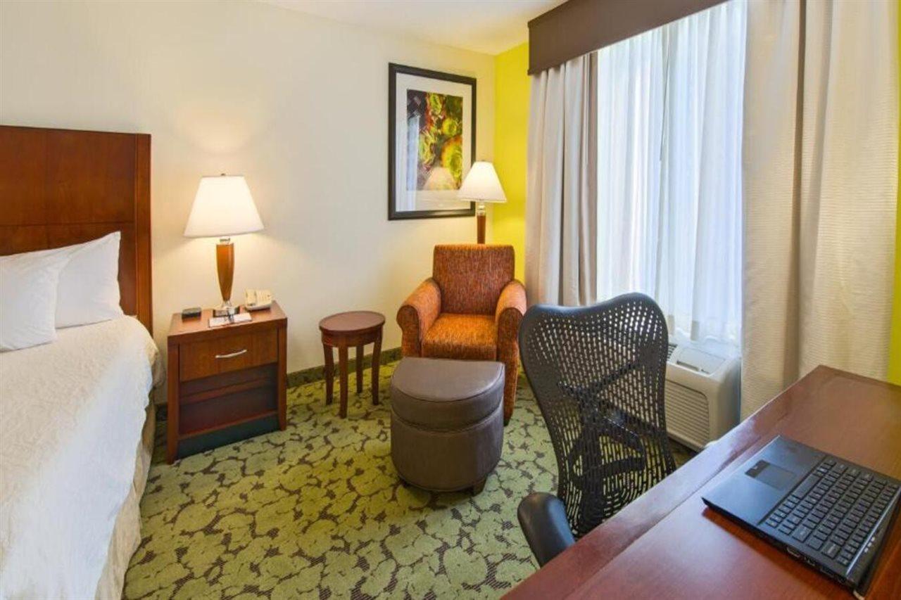 Hilton Garden Inn Macon/Mercer University Экстерьер фото